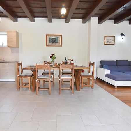 Vacation Home Mate Ceko Sukošan Dış mekan fotoğraf